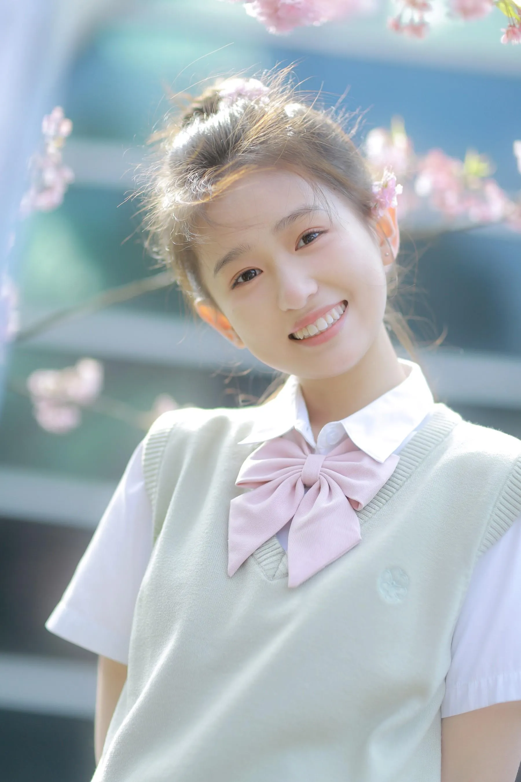 [艺图语] 2022.05.11 樱花下的春日心动 瑞秋的快乐人生 [23P]插图6